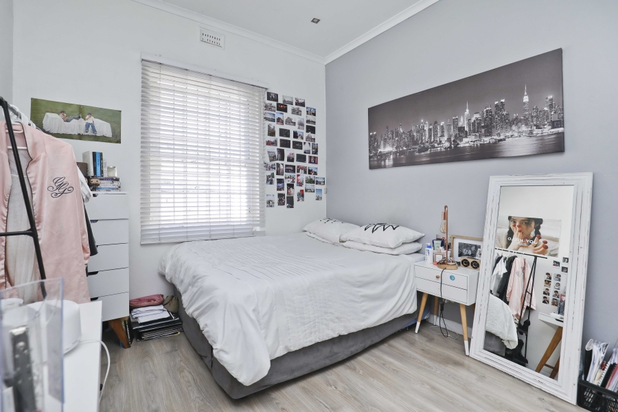 To Let 2 Bedroom Property for Rent in Kenilworth Western Cape